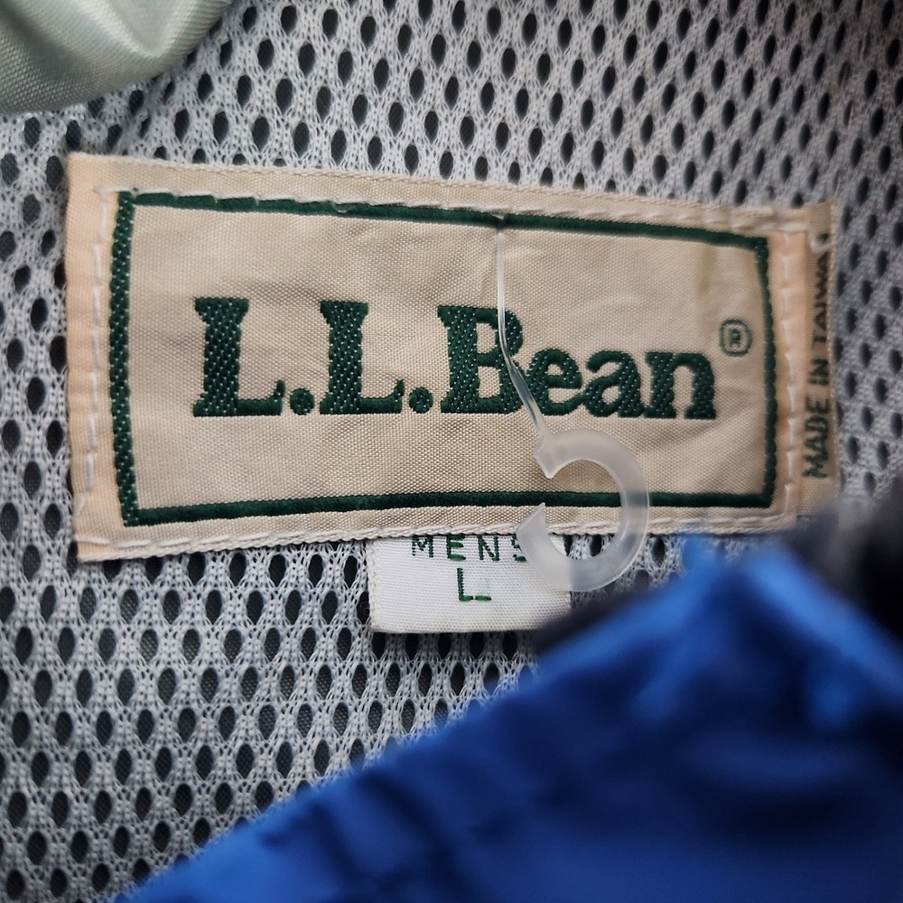 LL Bean VTG 90s Jacket Men L Blue Full Zip Raincoat Hood Vented Mesh Line Defect - Picture 3 of 9